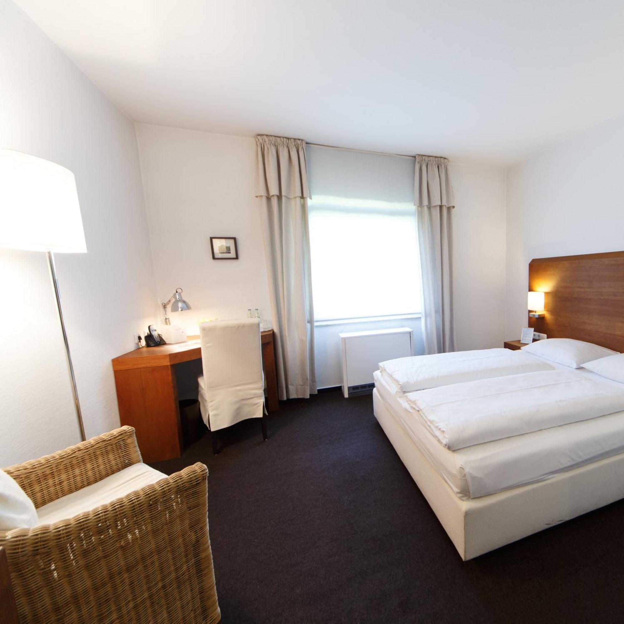SeeHotel&Restaurant die Ente Schwetzingen Ruang foto
